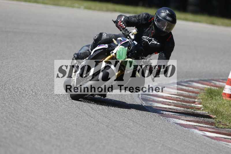 /44 09.08.2025 Plüss Moto Sport ADR/Einsteiger/50